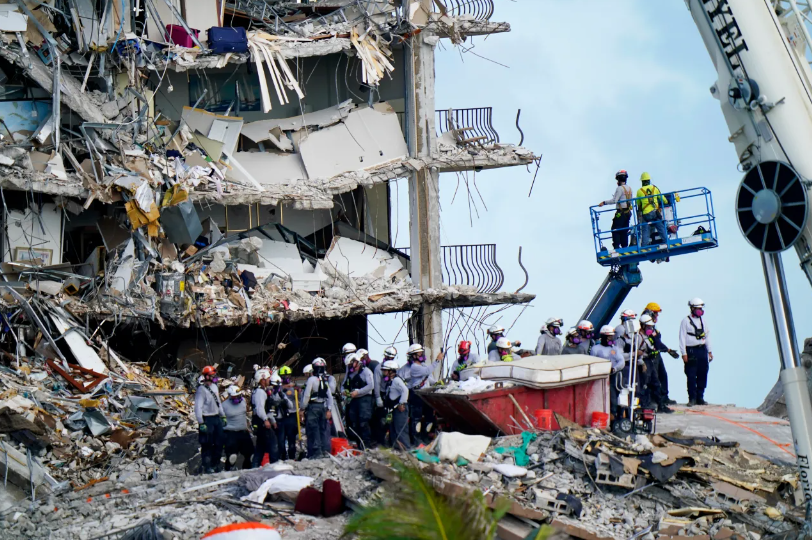 building collapsed phoenix