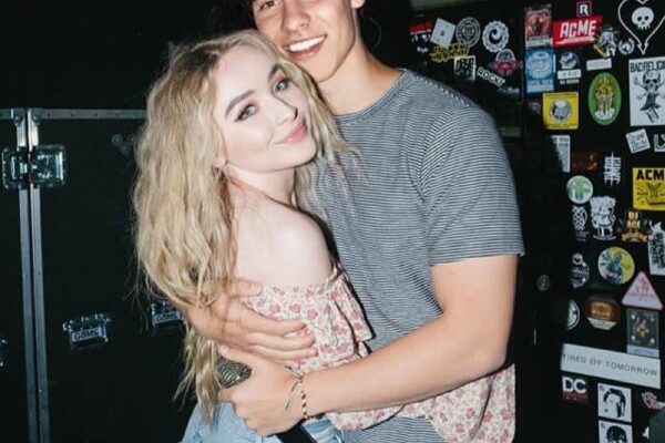 sabrina carpenter boyfriend